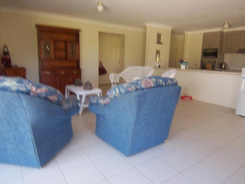 54 Glencoe Place, Thagoona QLD 4306