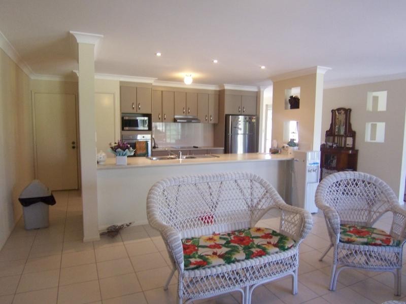 54 Glencoe Place, Thagoona QLD 4306