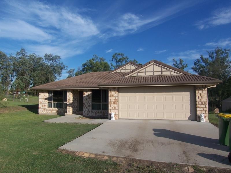 54 Glencoe Place, Thagoona QLD 4306