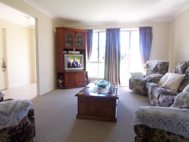 54 Glencoe Place, Thagoona QLD 4306