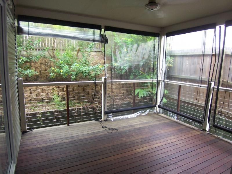 18 Dry Dock Crt, Springfield Lakes QLD 4300