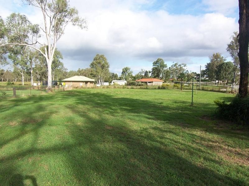 28 Clarefield Court, Thagoona QLD 4306