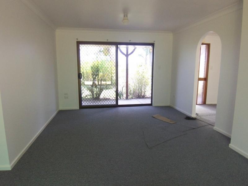 21 Farrell Drive, Walloon QLD 4306