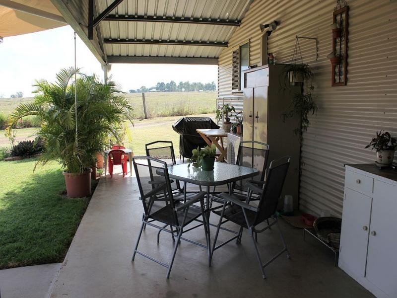 873 Munbilla Road, Peak Crossing QLD 4306