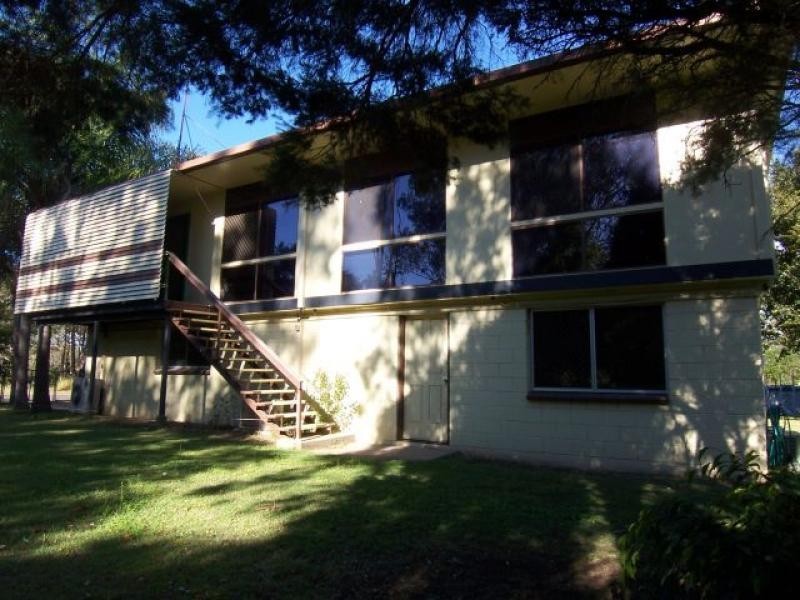 1 Amaroo Rd, Thagoona QLD 4306