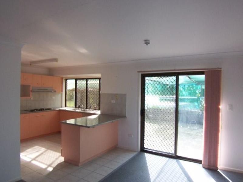 21 Farrell Drive, Walloon QLD 4306