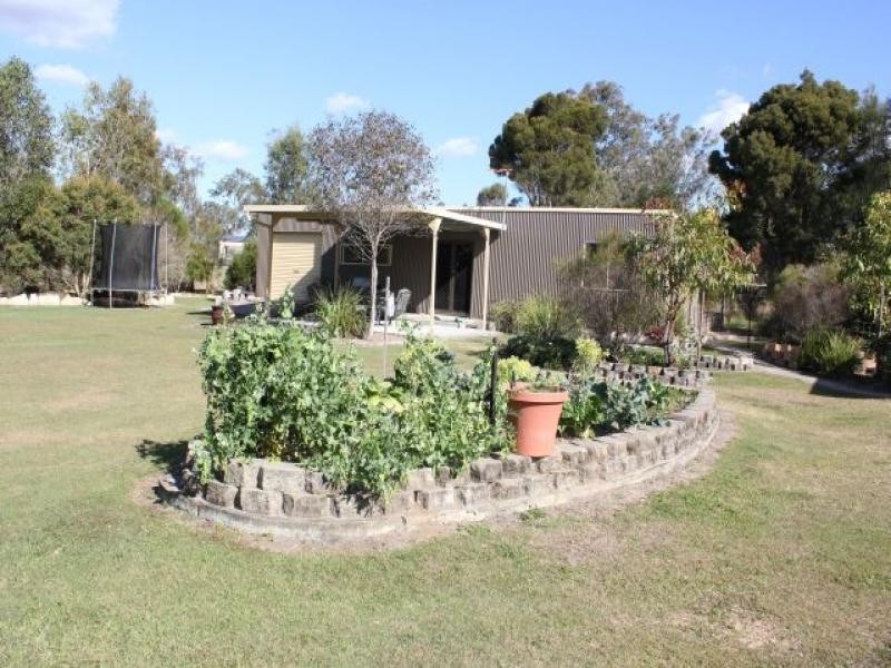 40 Clarefield Court, Thagoona QLD 4306