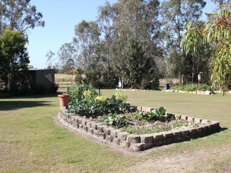 40 Clarefield Court, Thagoona QLD 4306