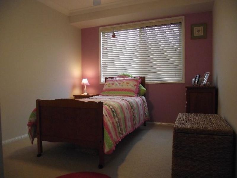 16 Loder Road, Thagoona QLD 4306