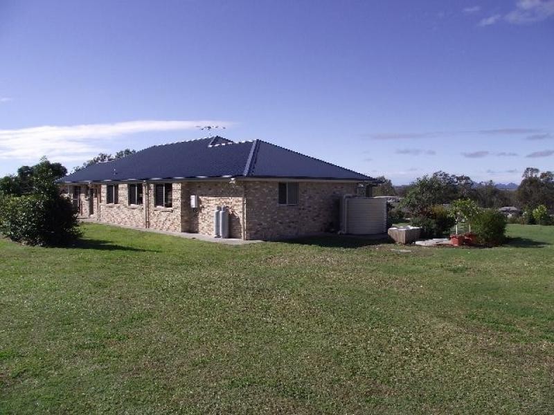 16 Loder Road, Thagoona QLD 4306