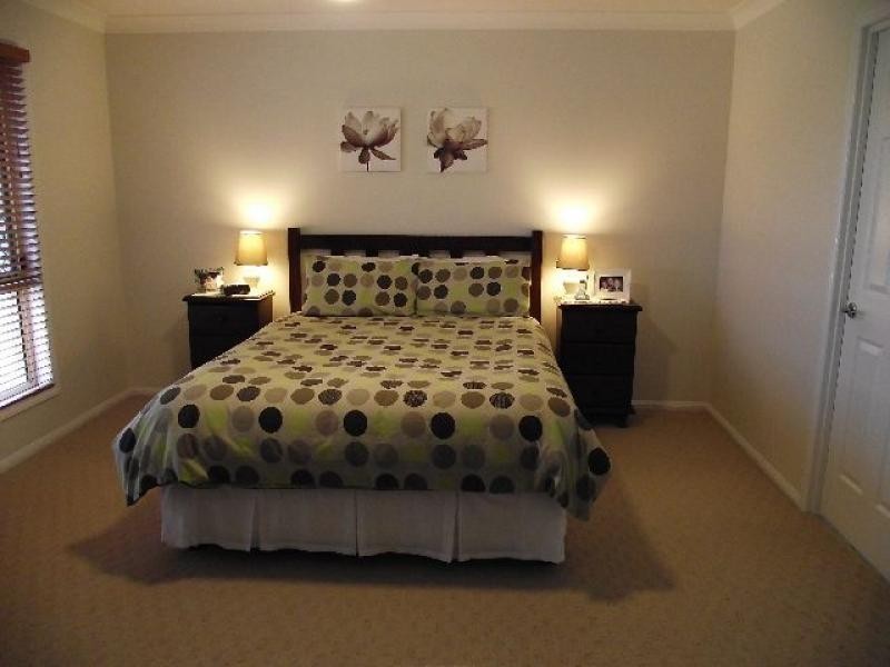 16 Loder Road, Thagoona QLD 4306