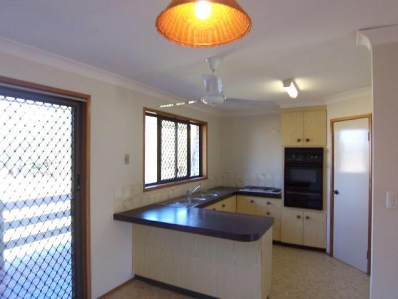 71 Adelong Avenue, Thagoona QLD 4306