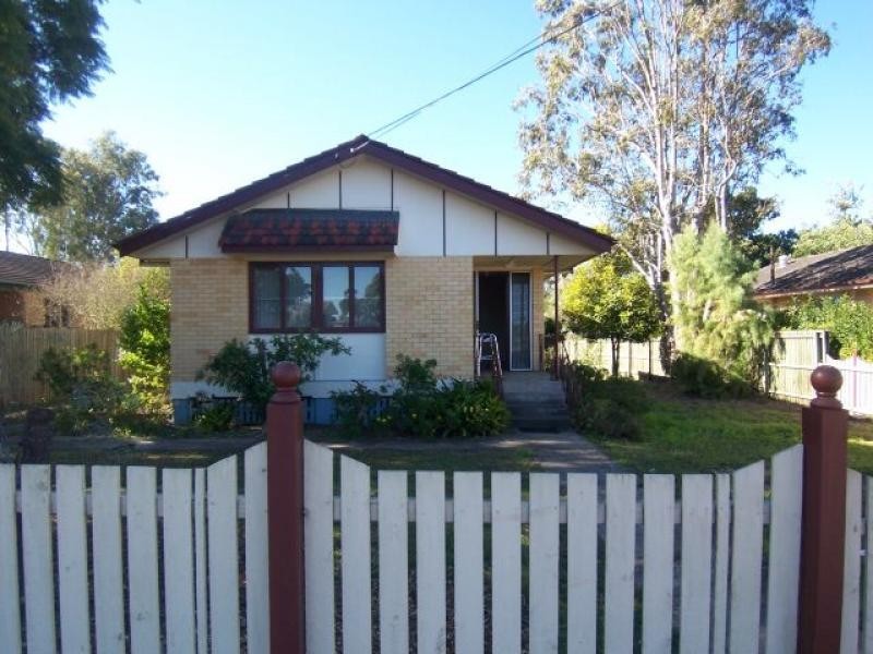 55 Toongarra Rd, Leichhardt QLD 4305