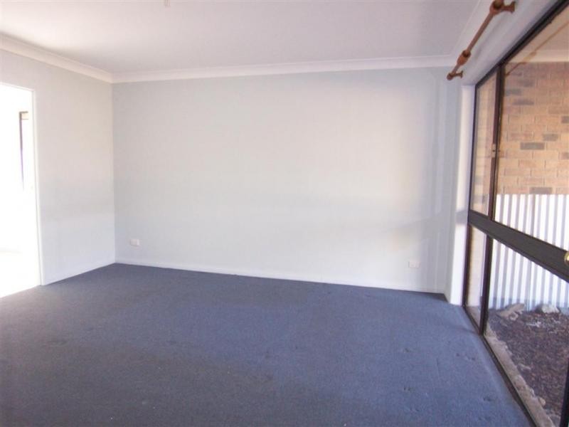 18 Flame Tree Court, Walloon QLD 4306