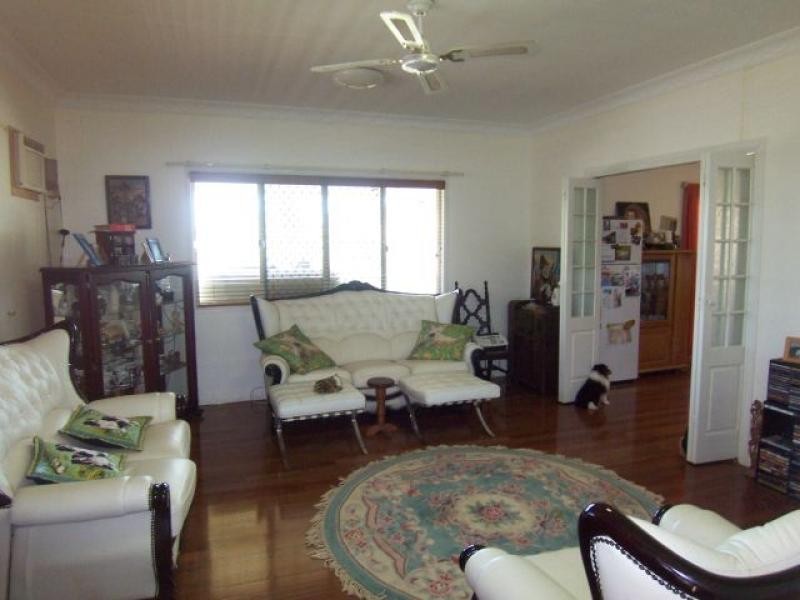 16 Piepers Rd, Marburg QLD 4346