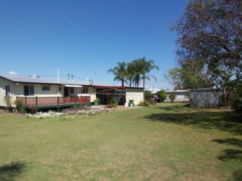 5 Edward St, Rosewood QLD 4340