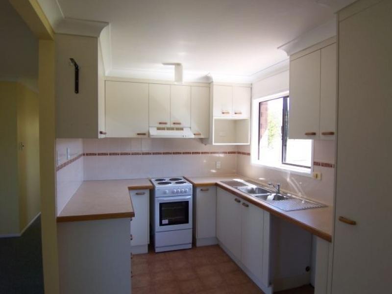 18 Roderick St, Marburg QLD 4346