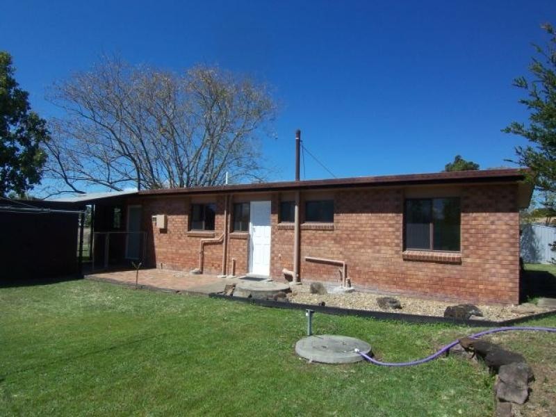 18 Roderick St, Marburg QLD 4346