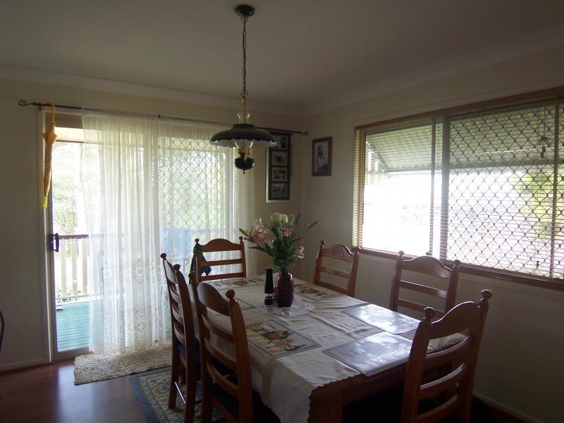 10 Brushbox Place, Walloon QLD 4306