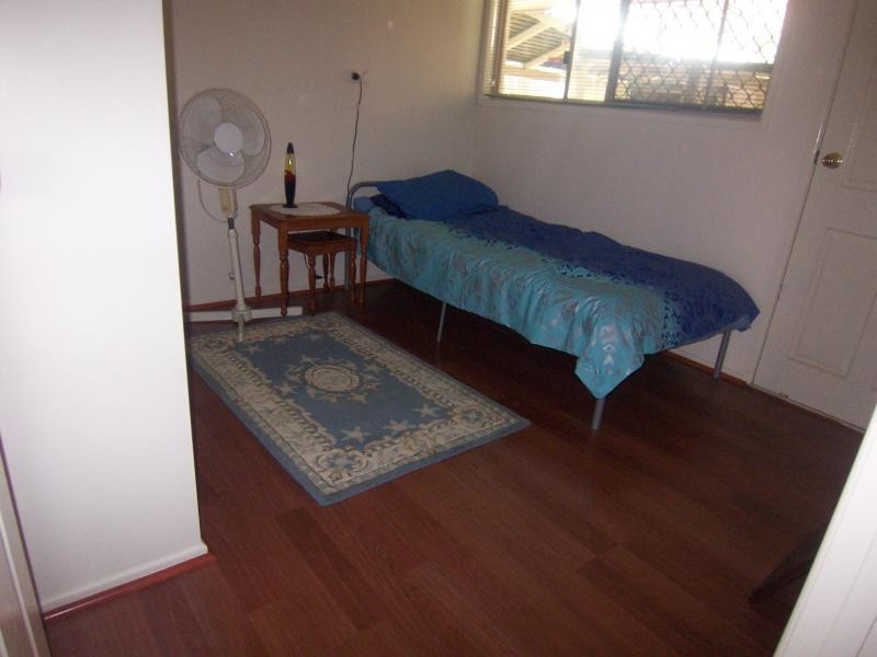 10 Brushbox Place, Walloon QLD 4306