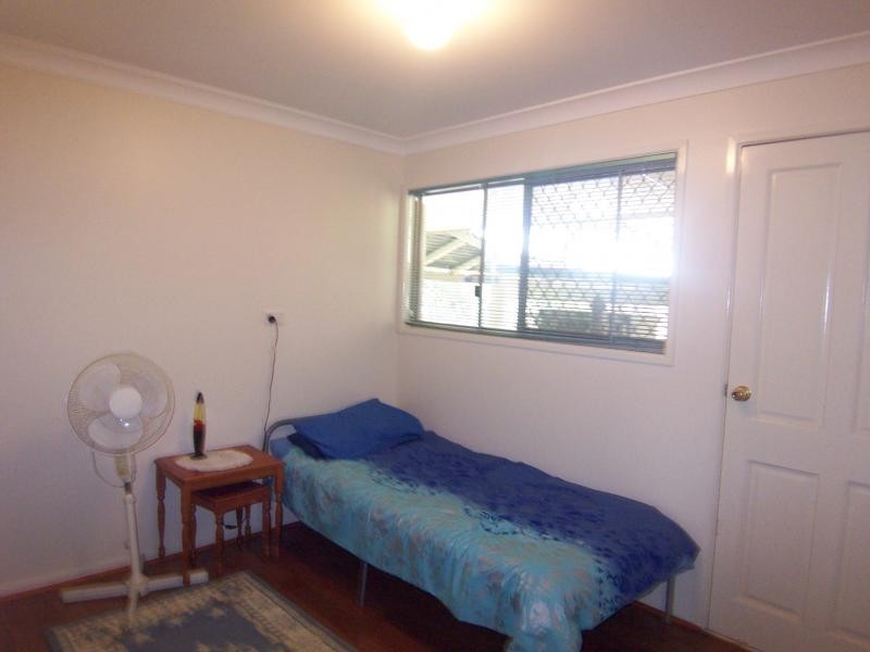 10 Brushbox Place, Walloon QLD 4306