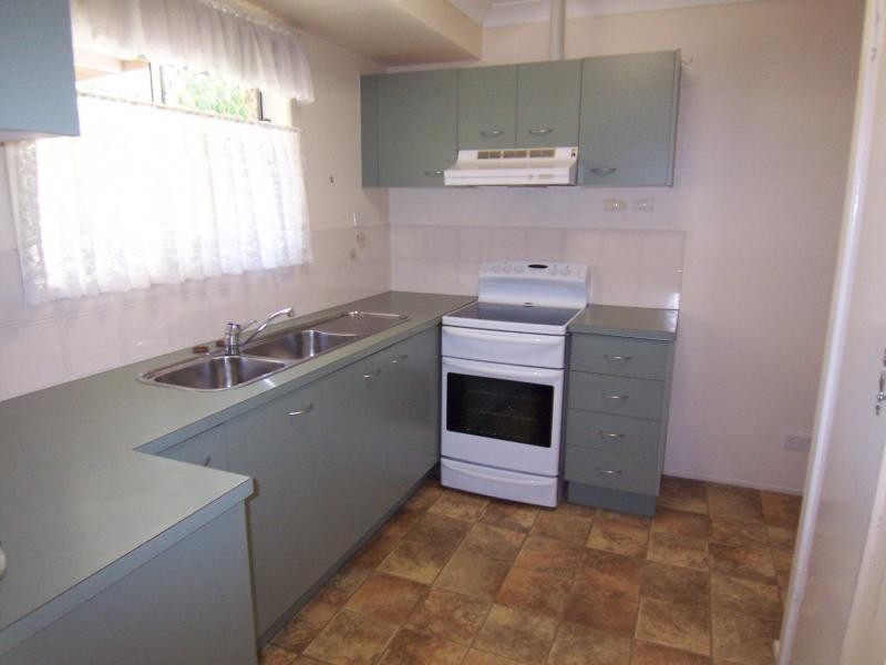 6 Kenworth Street, Brassall QLD 4305