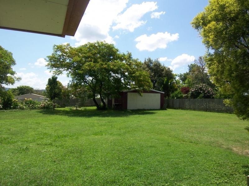 30 Farrell Dr, Walloon QLD 4306