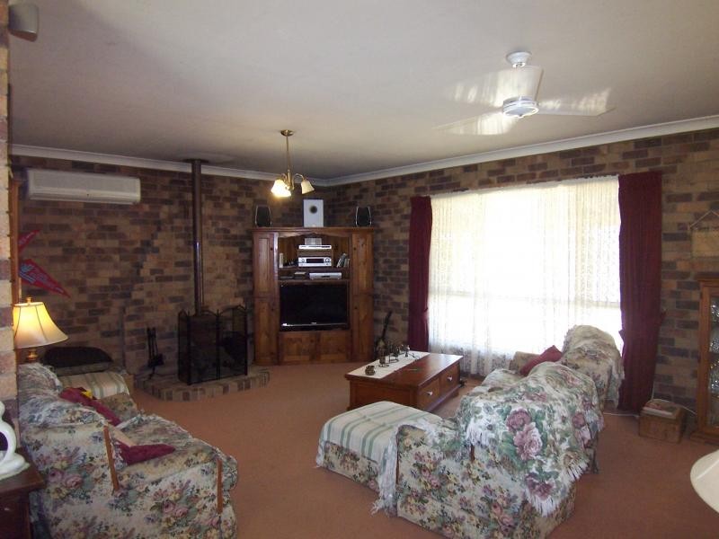 25 Butterfield Rd, Karrabin QLD 4306
