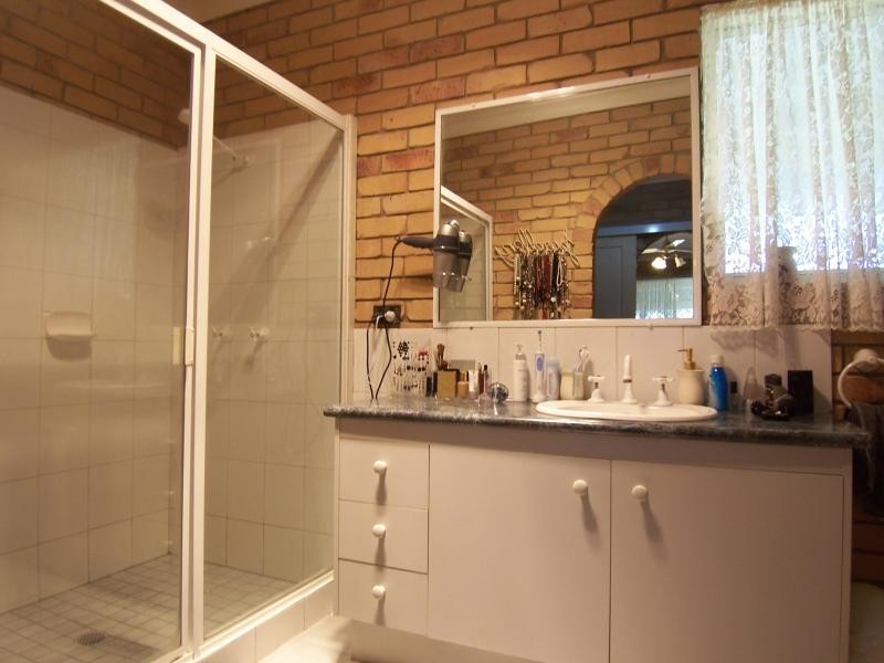 25 Butterfield Rd, Karrabin QLD 4306