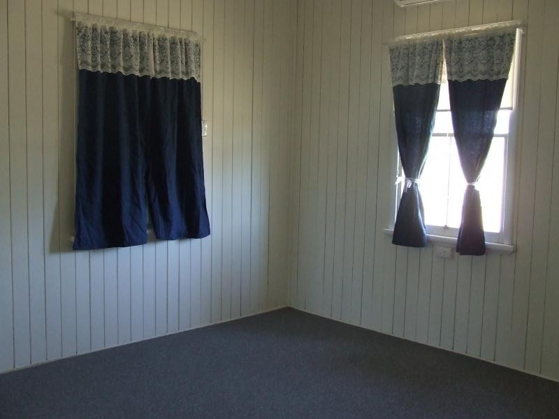 85 John St, Rosewood QLD 4340