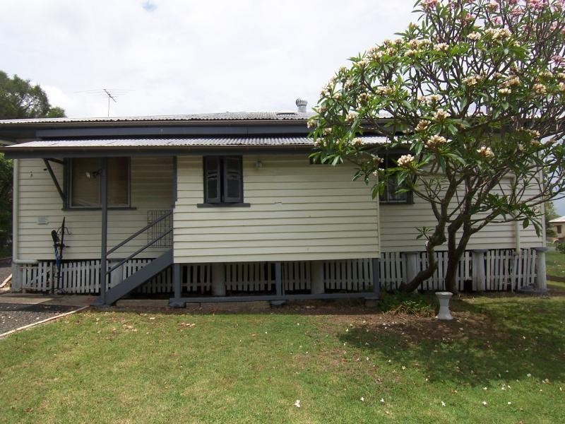 86 Albert Street, Rosewood QLD 4340