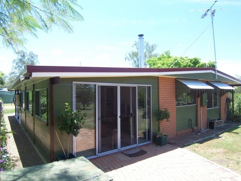 292 Kuss Rd, Lower Mount Walker QLD 4340