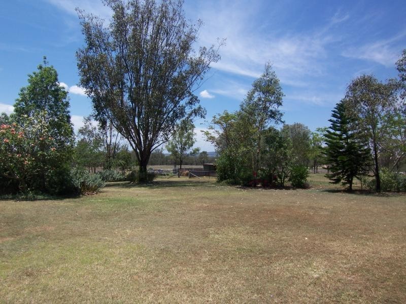 292 Kuss Rd, Lower Mount Walker QLD 4340