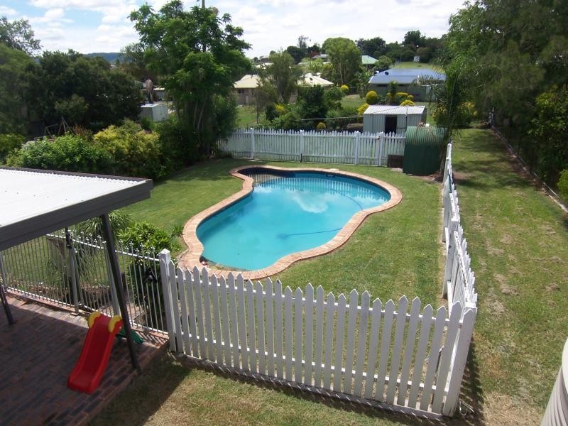 15 Ahearn Street, Rosewood QLD 4340