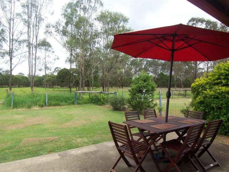 25 Hewlett Rd, Lower Mount Walker QLD 4340