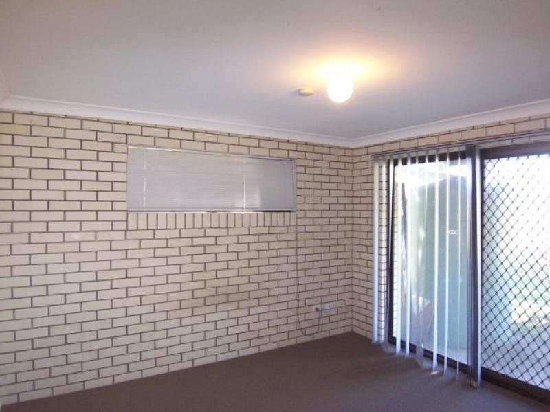 71 Adelong Ave, Thagoona QLD 4306