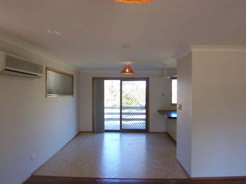 71 Adelong Ave, Thagoona QLD 4306