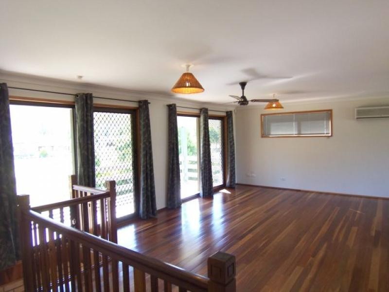 71 Adelong Ave, Thagoona QLD 4306
