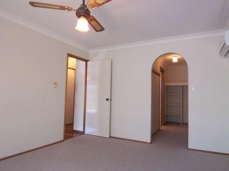 71 Adelong Ave, Thagoona QLD 4306