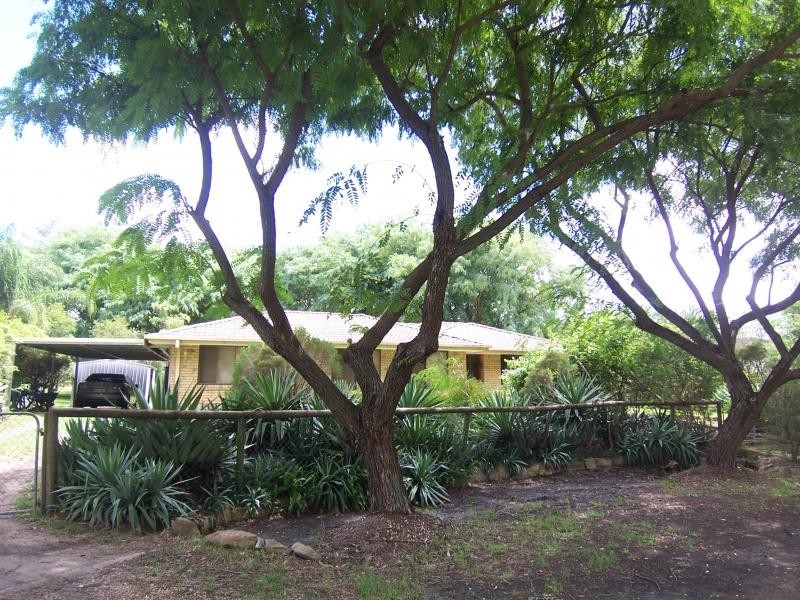 31-33 Kanandah Ct, Thagoona QLD 4306