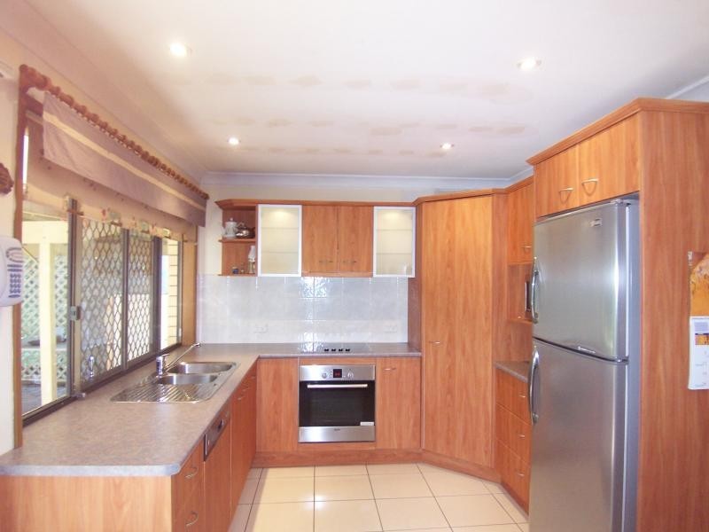 31-33 Kanandah Ct, Thagoona QLD 4306