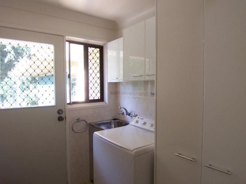 31-33 Kanandah Ct, Thagoona QLD 4306