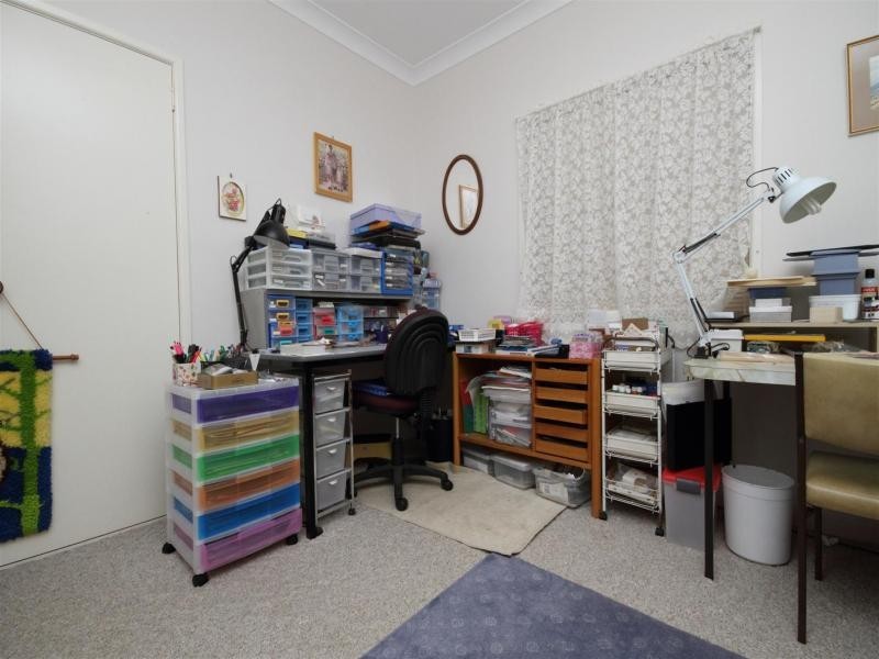 1 Honeysuckle Court, Walloon QLD 4306
