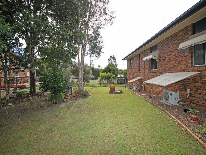 1 Honeysuckle Court, Walloon QLD 4306