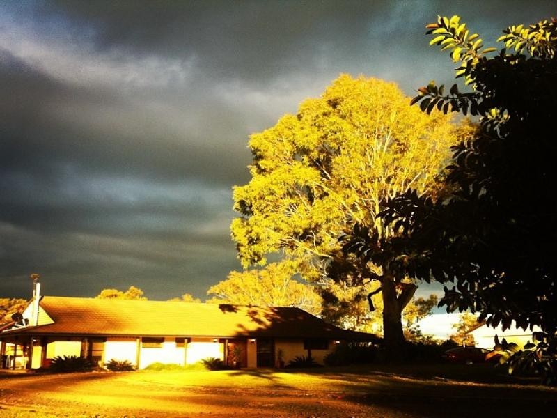 88 Hills Road, Pine Mountain QLD 4306