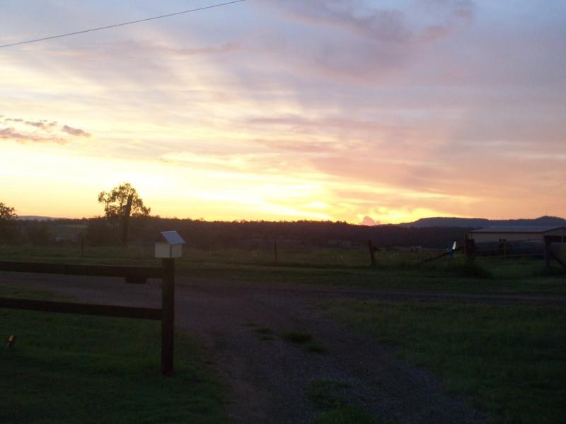 88 Hills Road, Pine Mountain QLD 4306