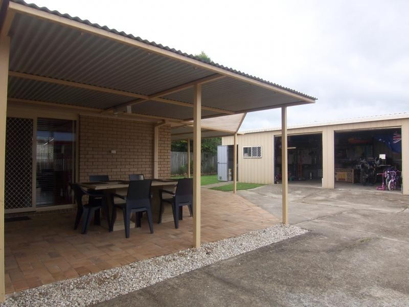 33 Dellvene Cr, Rosewood QLD 4340