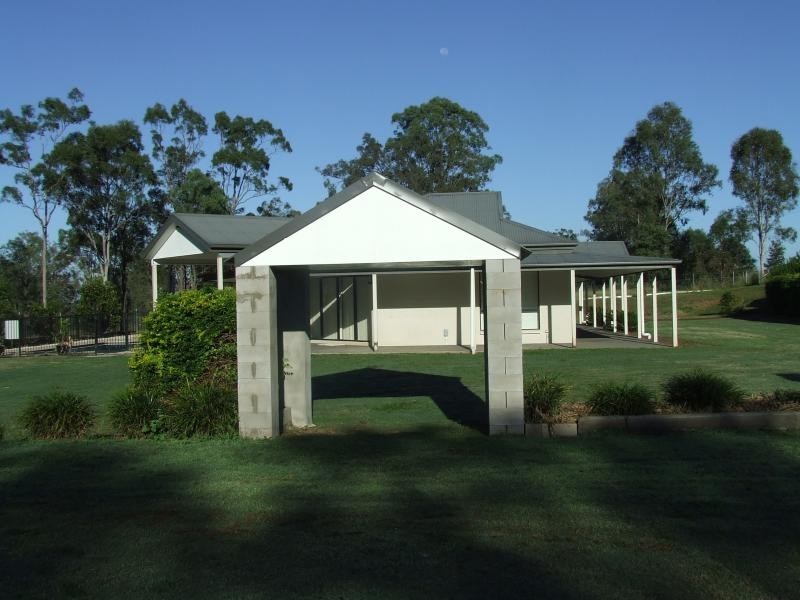 34 Butterfield Rd, Karrabin QLD 4306