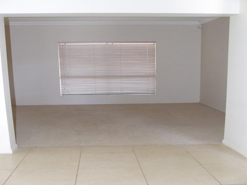 34 Butterfield Rd, Karrabin QLD 4306