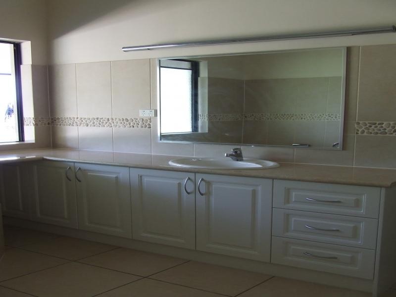 34 Butterfield Rd, Karrabin QLD 4306